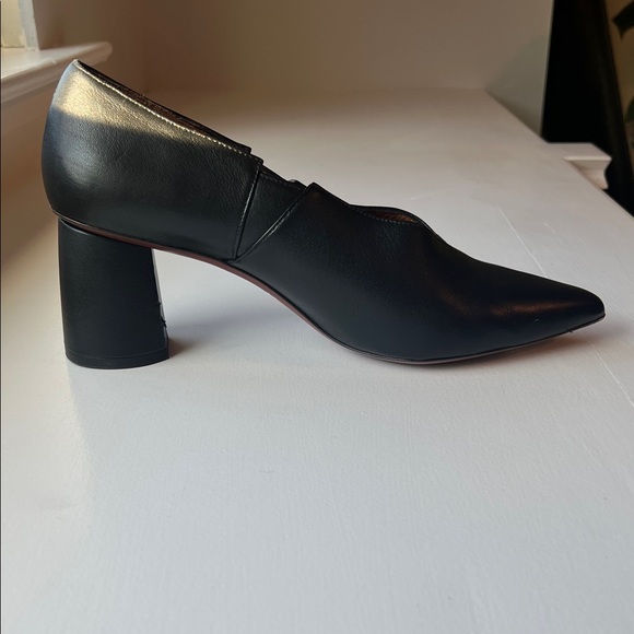 Chie Mihara Black Women's Pumps 2.5” heels size 39 - Picture 9 of 16